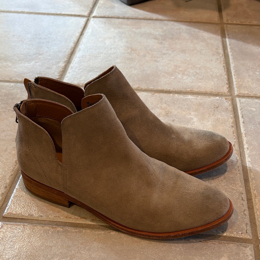 Kork Ease Suede Booties